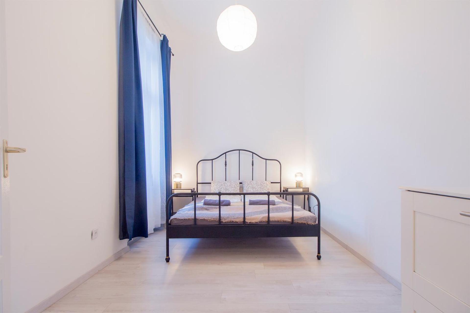 Kalvin 2Bdr Apartment With Ac Будапеща Екстериор снимка