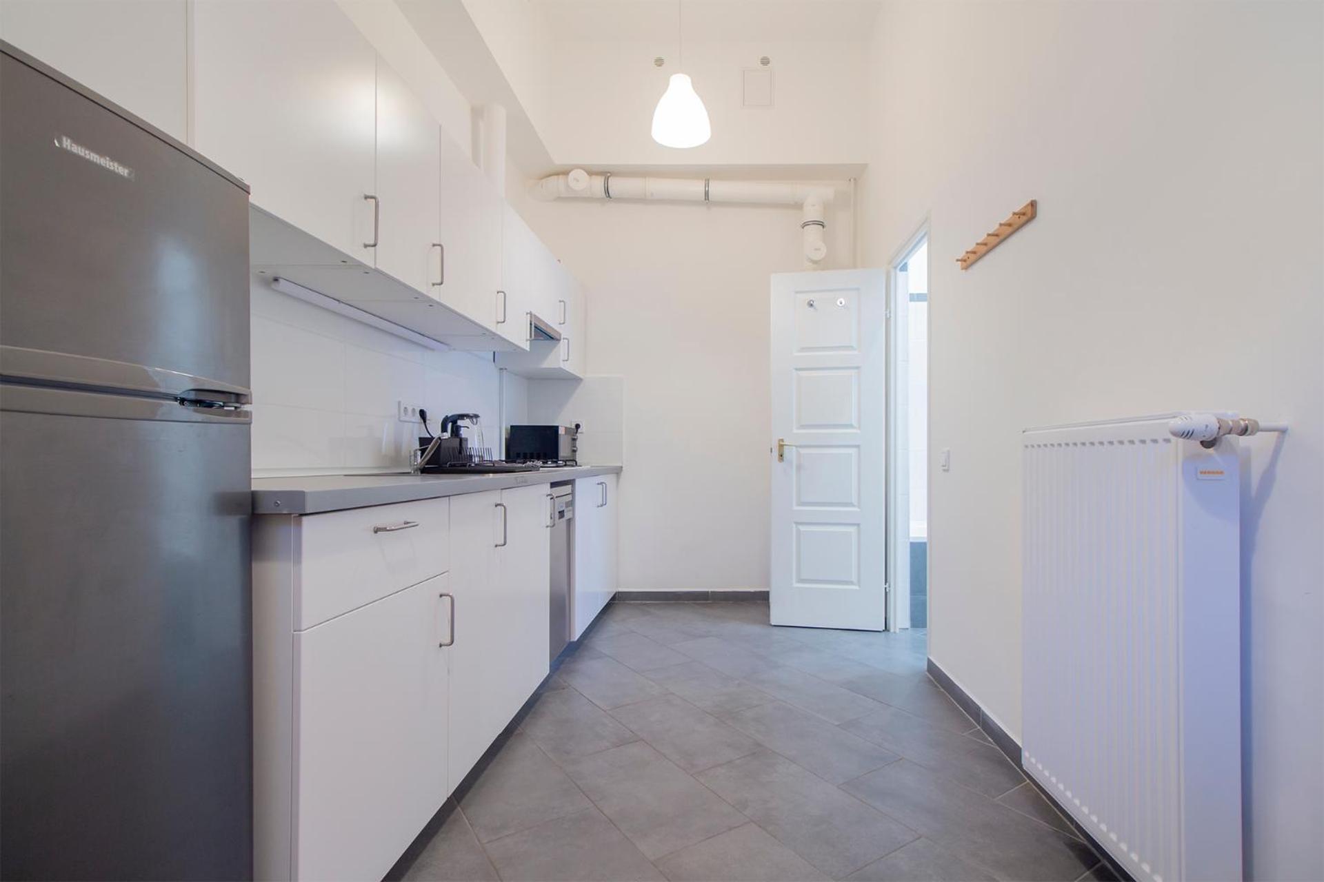 Kalvin 2Bdr Apartment With Ac Будапеща Екстериор снимка